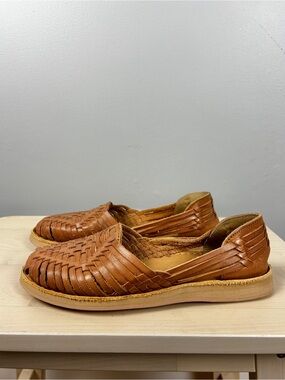 MACARENA Handwoven Leather Huarache Slip-Ons Sandals Brown Size 5 Boho Relaxed
